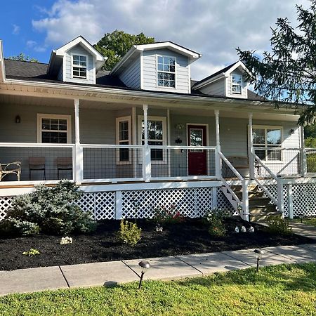 Bears Valley Inn - Great Location! - Peaceful, Children And Dog Friendly Retreat - Less Than 15 Min To All Attractions - Private Pool Club & Fishing Hole - Game Room With Tv Sevierville Extérieur photo